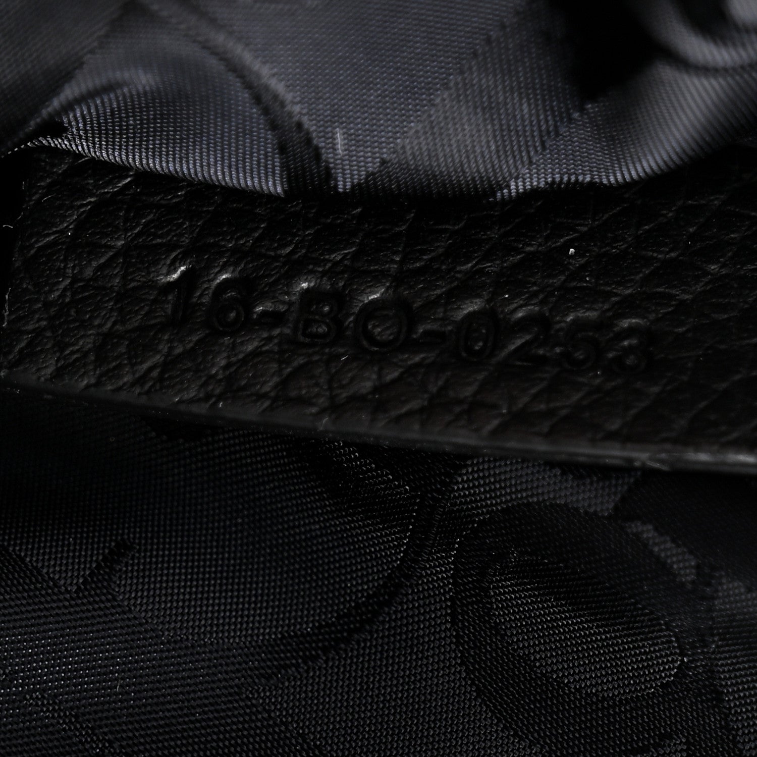 Christian Dior X KAWS Grained Calfskin Saddle Pouch Black 7 of 10