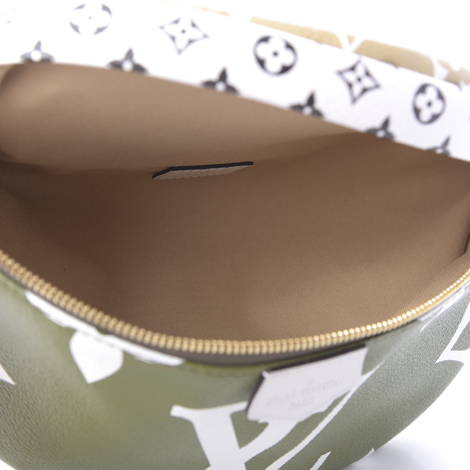 Louis Vuitton Monogram Giant Bumbag Kaki Beige 5 of 10