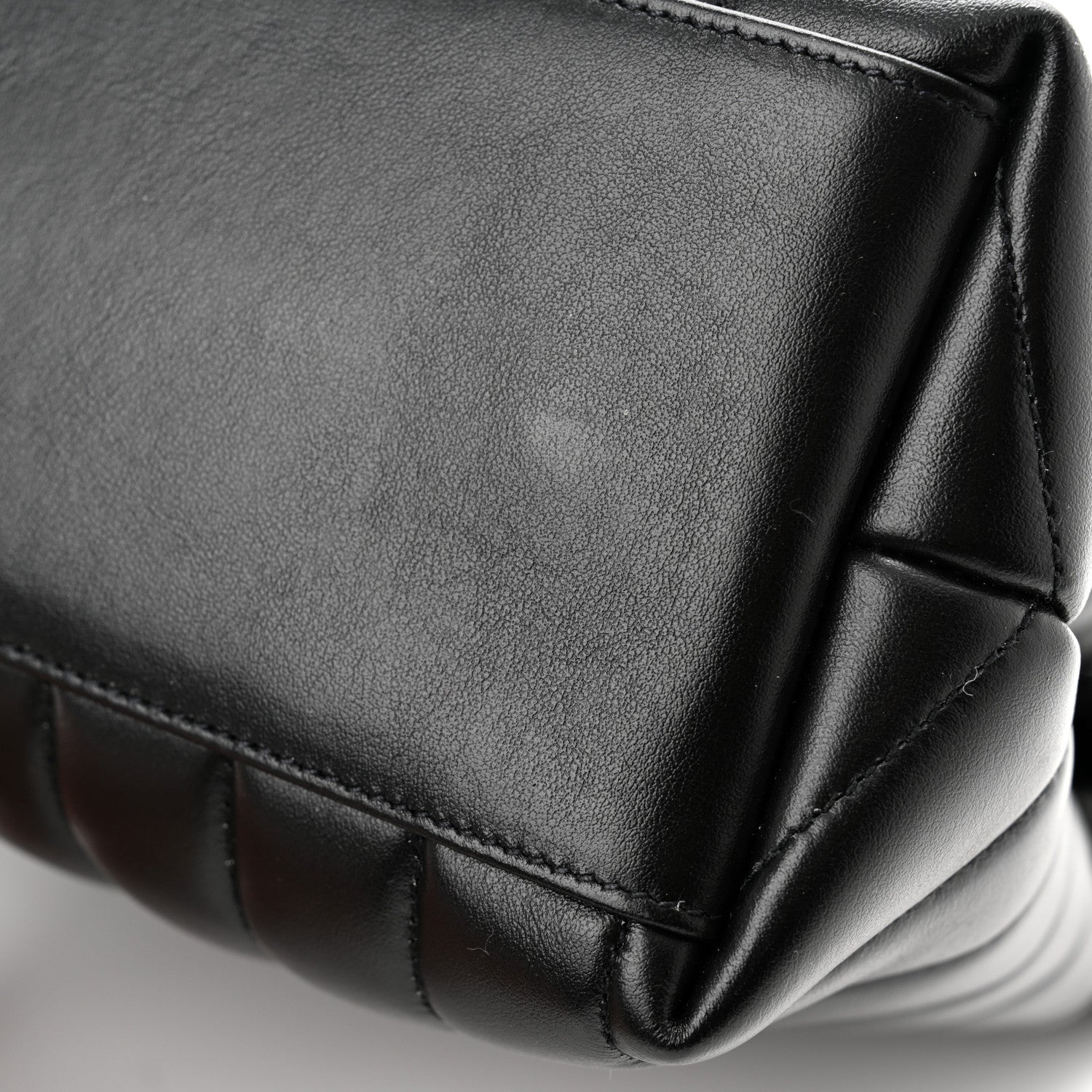 Saint Laurent Calfskin Y Quilted Monogram Monochrome Medium Loulou Chain Satchel Black 10 of 10