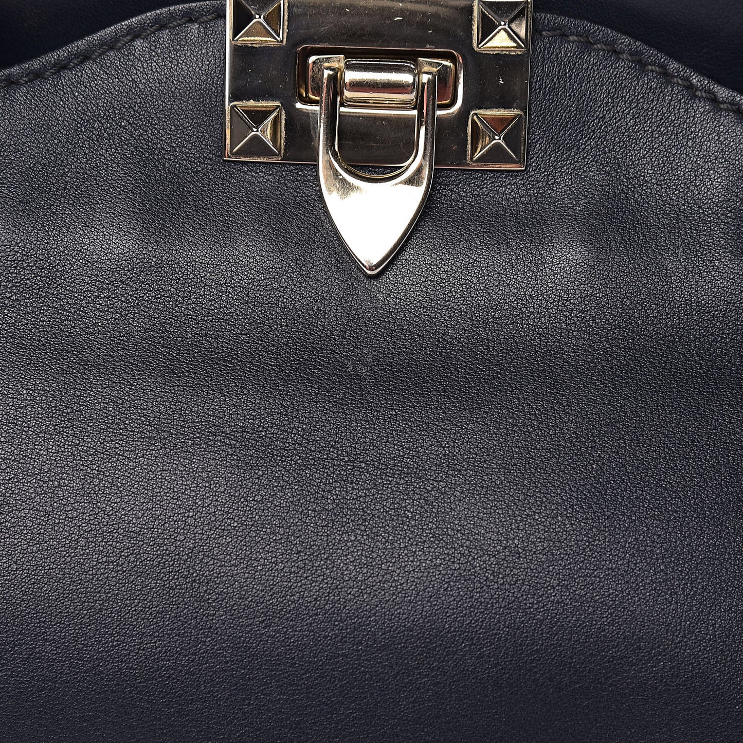Vitello Small Rockstud Tote Marine