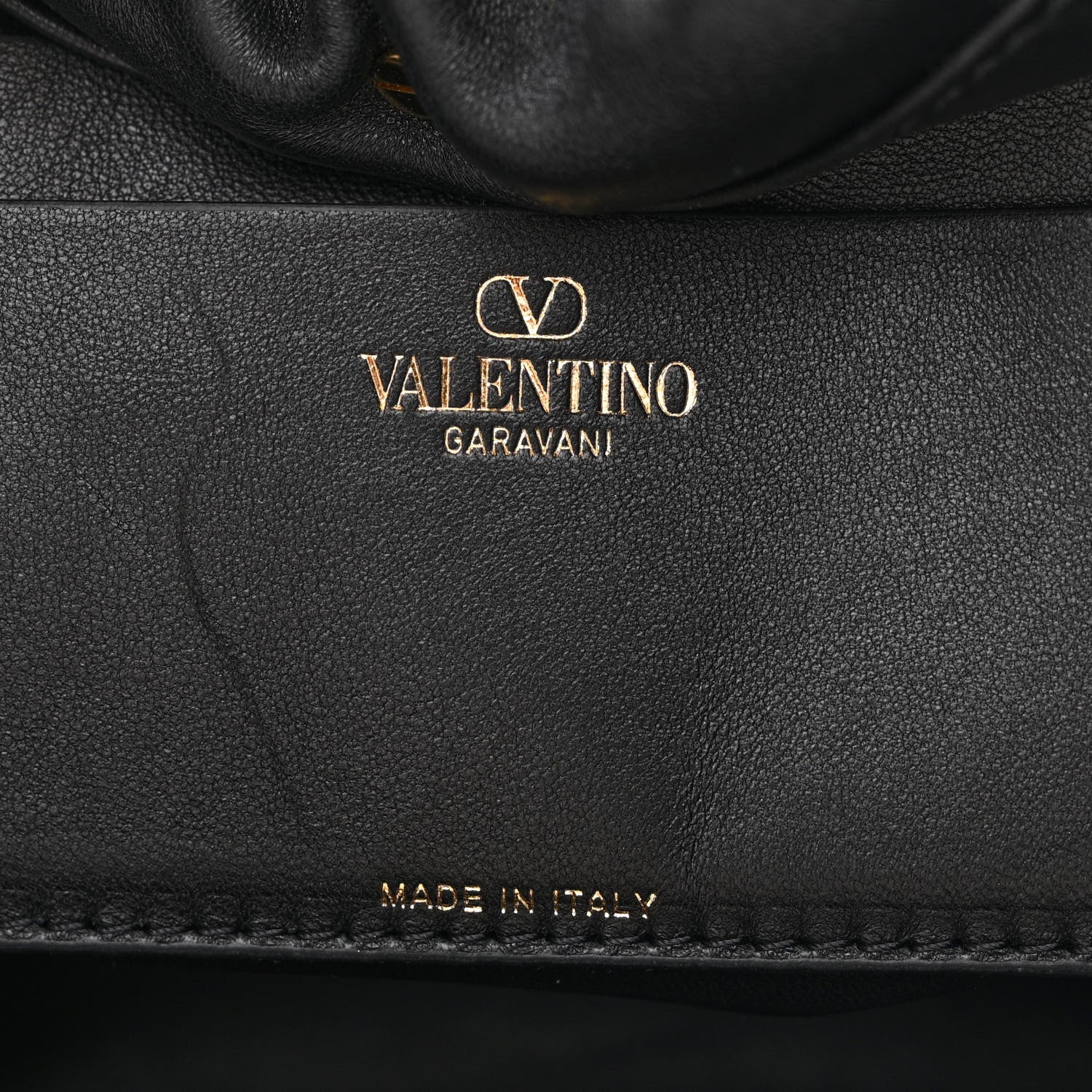 Valentino Garavani Nappa Small Carry Secrets Bucket Bag Black 6 of 10