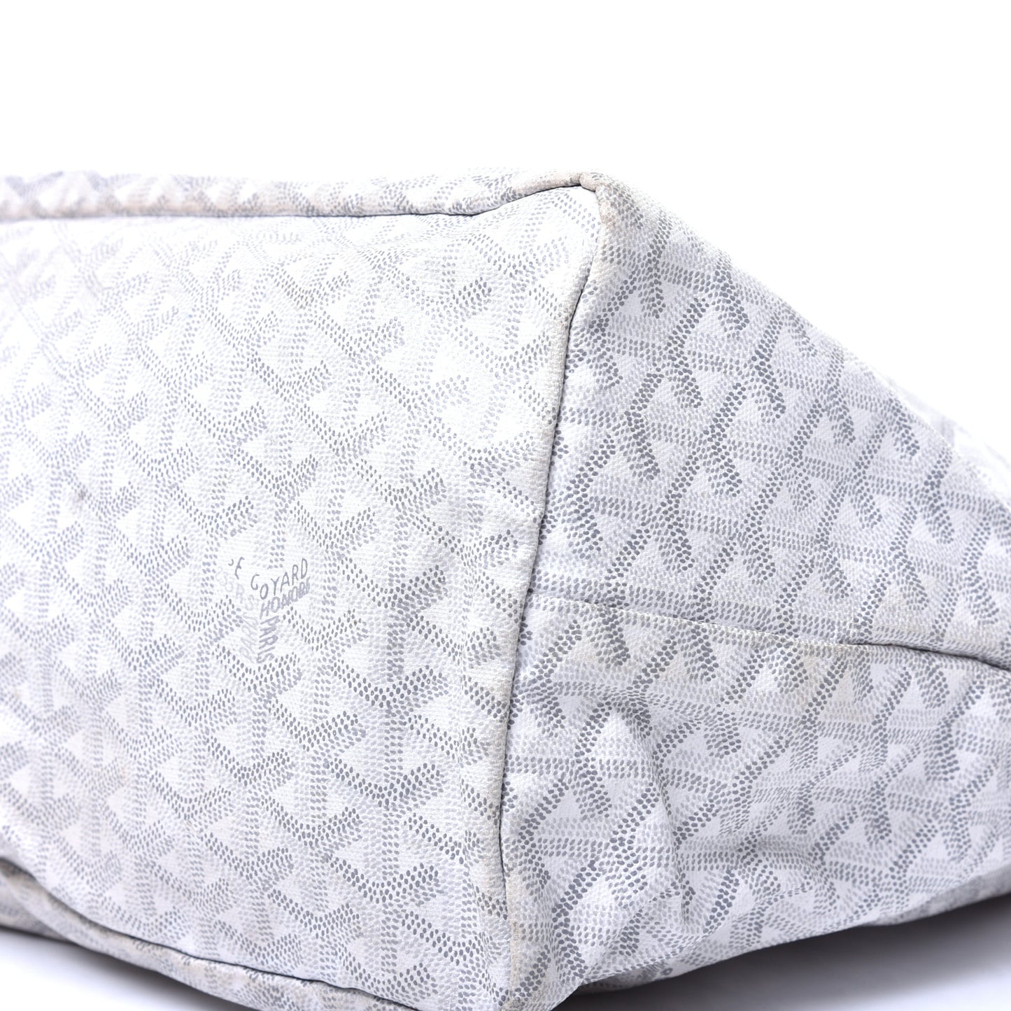 Goyardine Saint Louis GM White