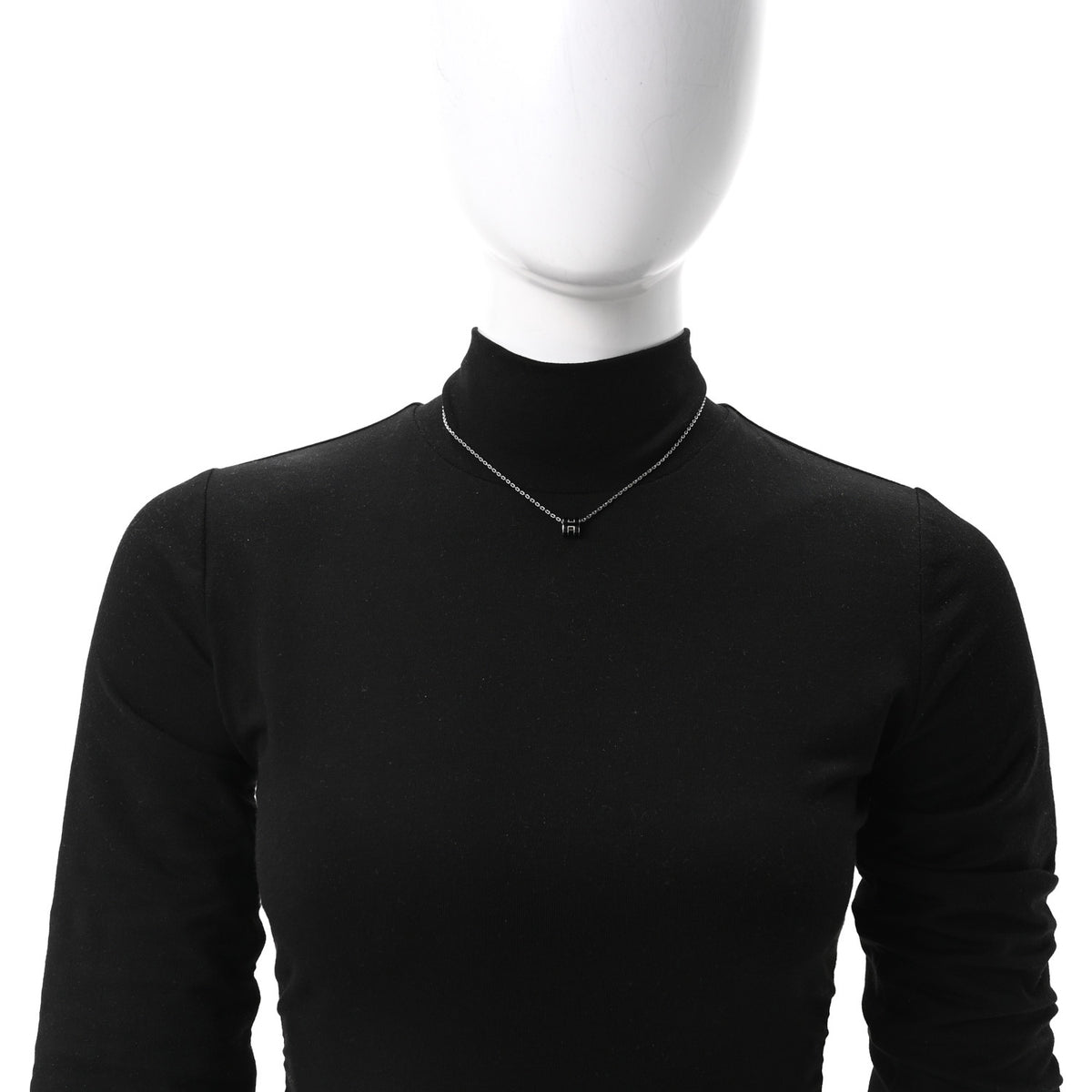 Lacquered Palladium Mini Pop H Pendant Necklace Black