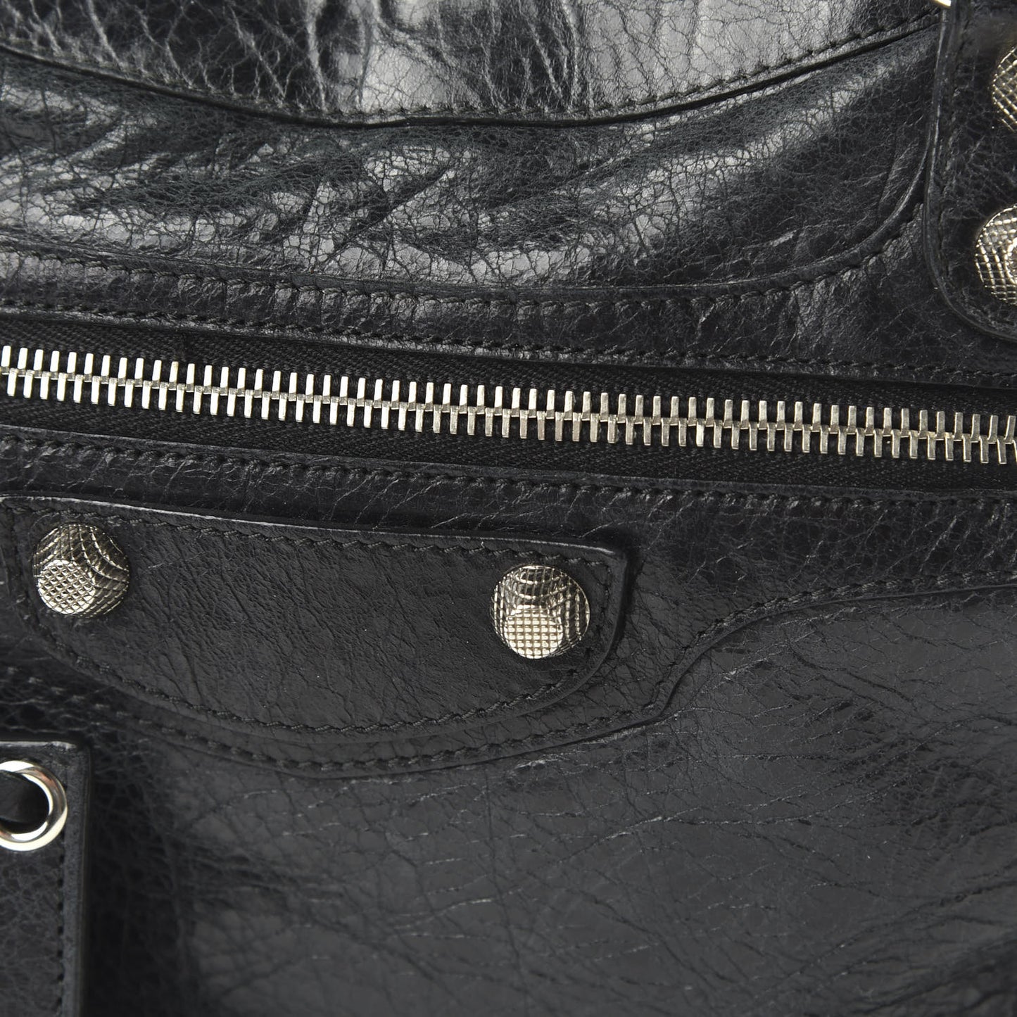 Agneau Giant 12 Silver Hardware Town Black