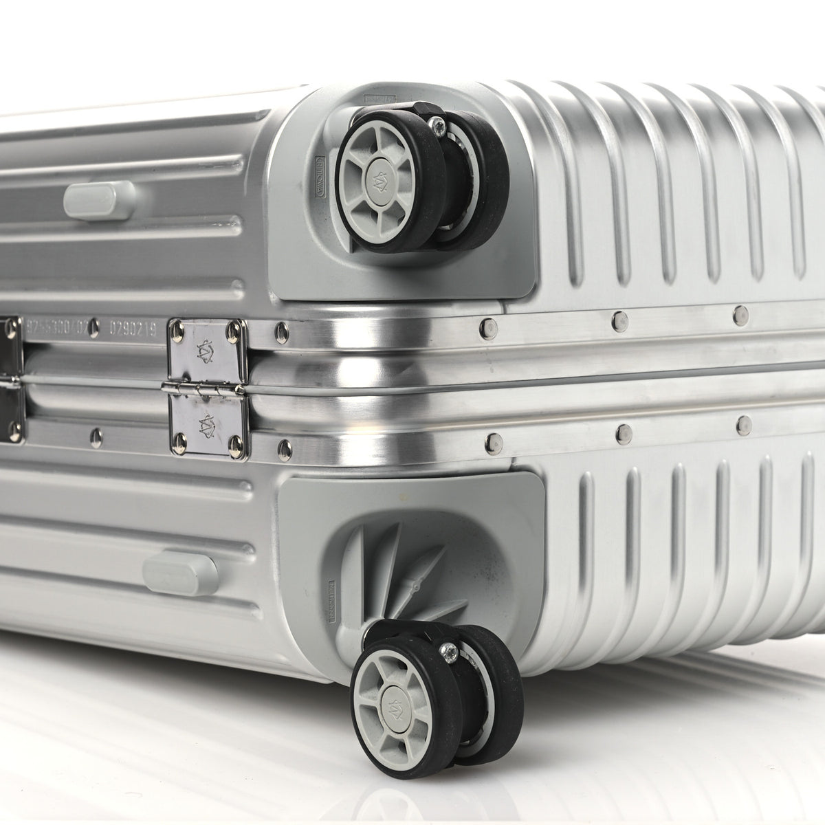 Aluminum Original Cabin Silver