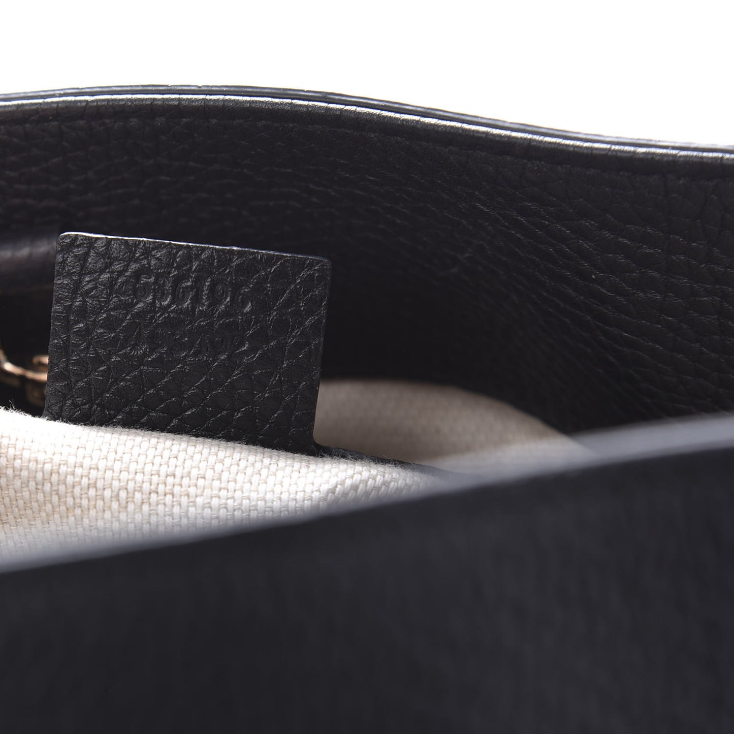 Pebbled Calfskin Medium Soho Chain Shoulder Bag Black