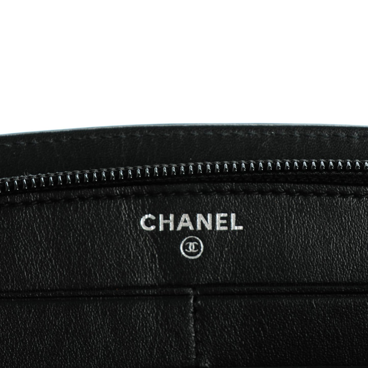 Patent Large CC Compact Zip Gusset Wallet Black