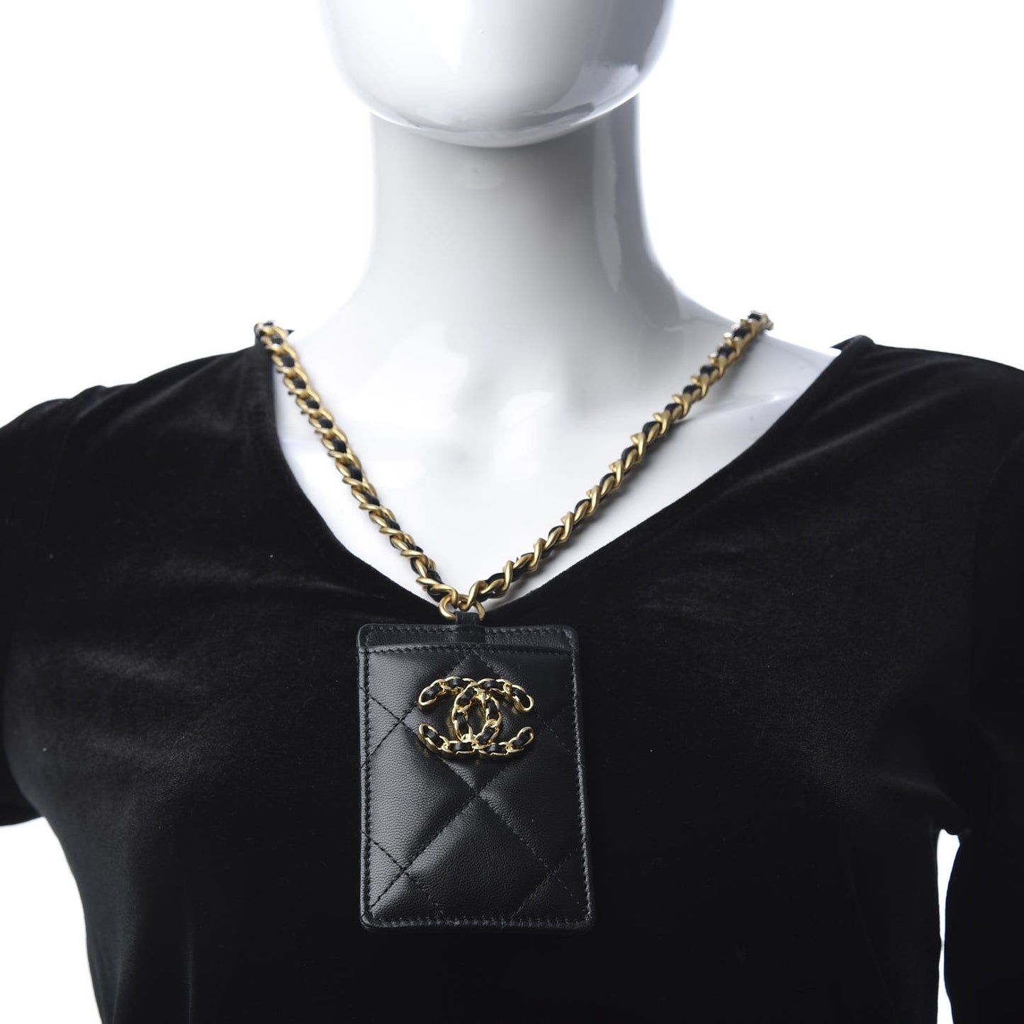 Shiny Goatskin Quilted Chanel 19 Card Holder On Chain Black