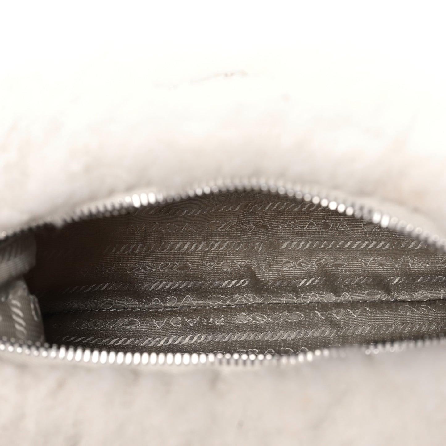 Cashmere Mini Re-Edition 2000 Bag Naturale