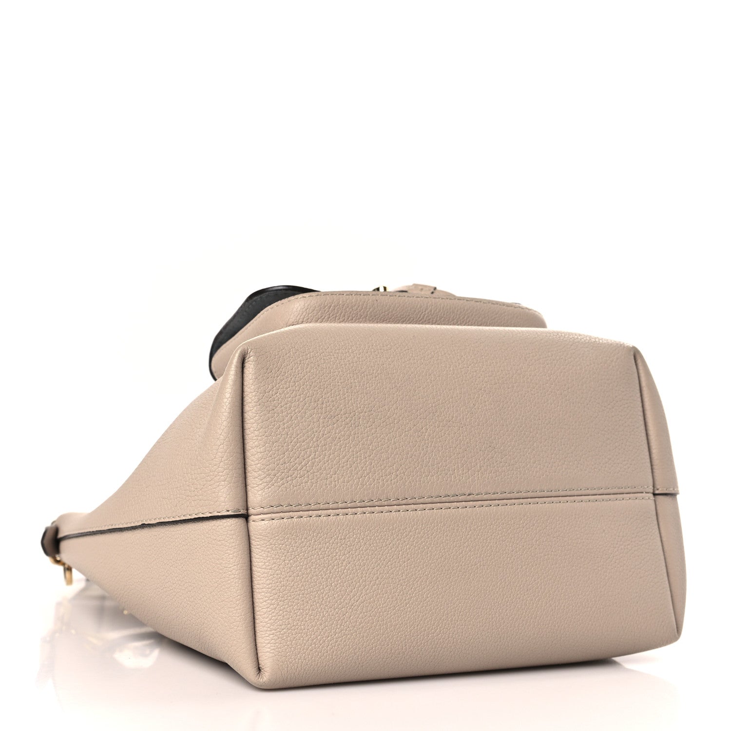 Louis Vuitton Calfskin Lockme Bucket MM Greige 4 of 8