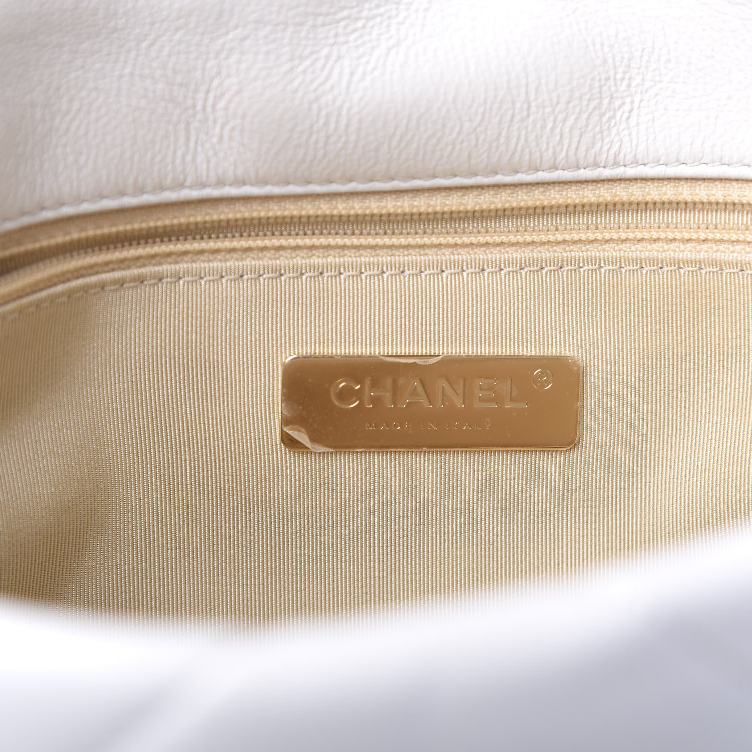 Chanel Goatskin Quilted Medium 19 Flap White 6 of 11