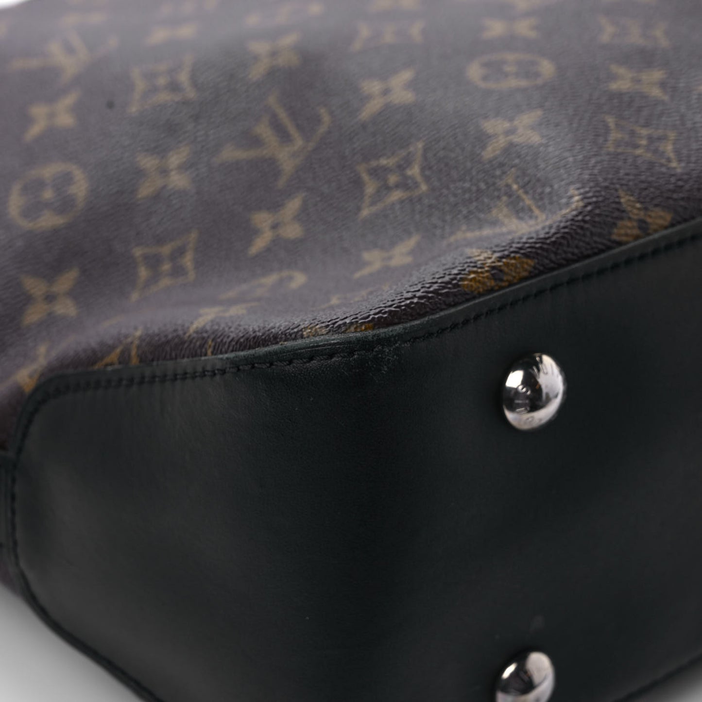 Monogram Macassar Davis