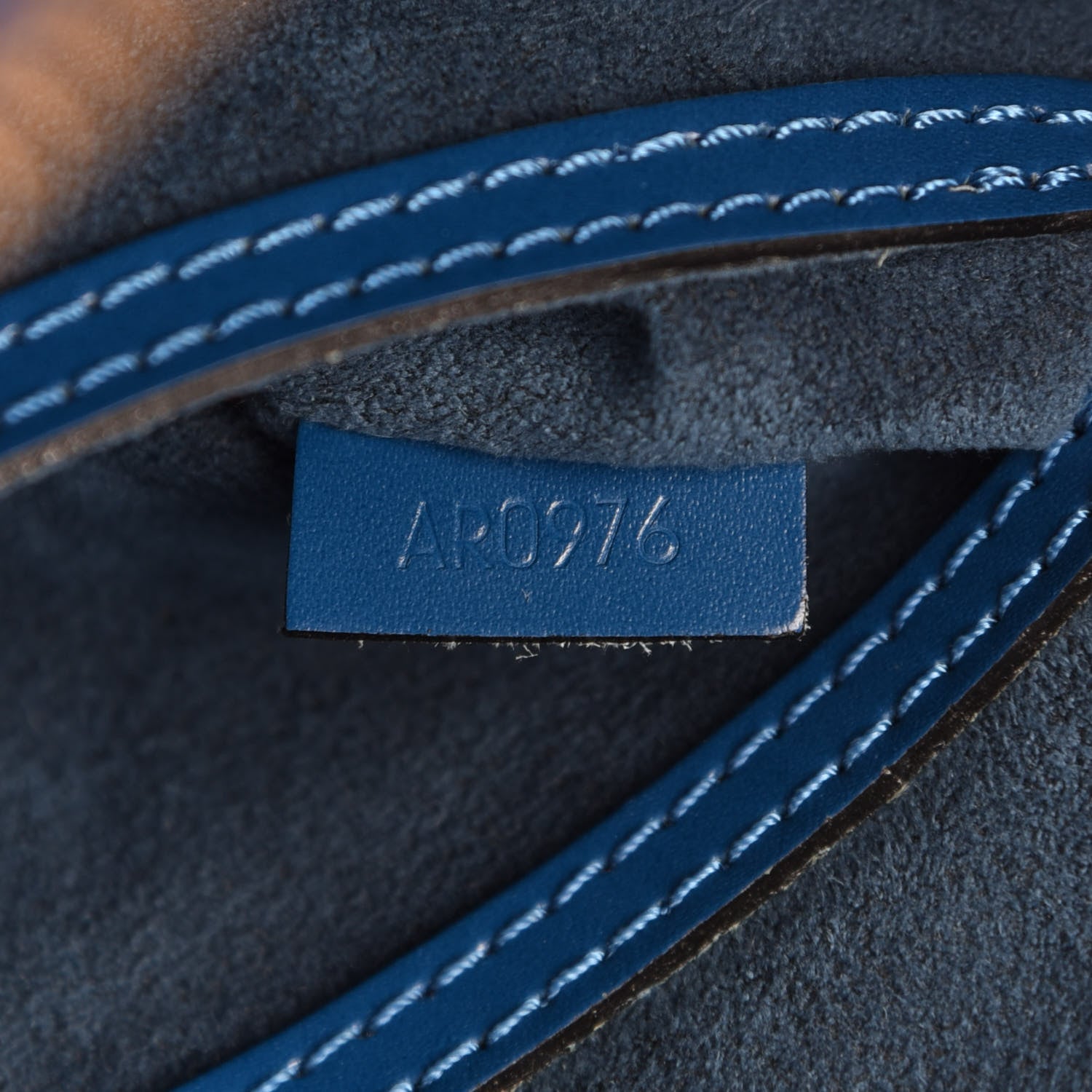 Louis Vuitton Epi Alma PM Toledo 7 of 11