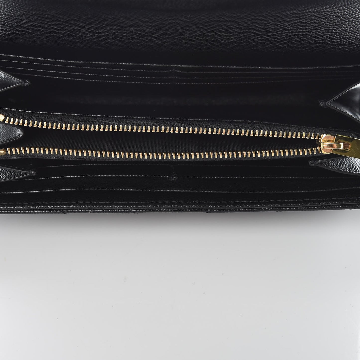 Grain De Poudre Matelasse Chevron Monogram Flap Wallet Black