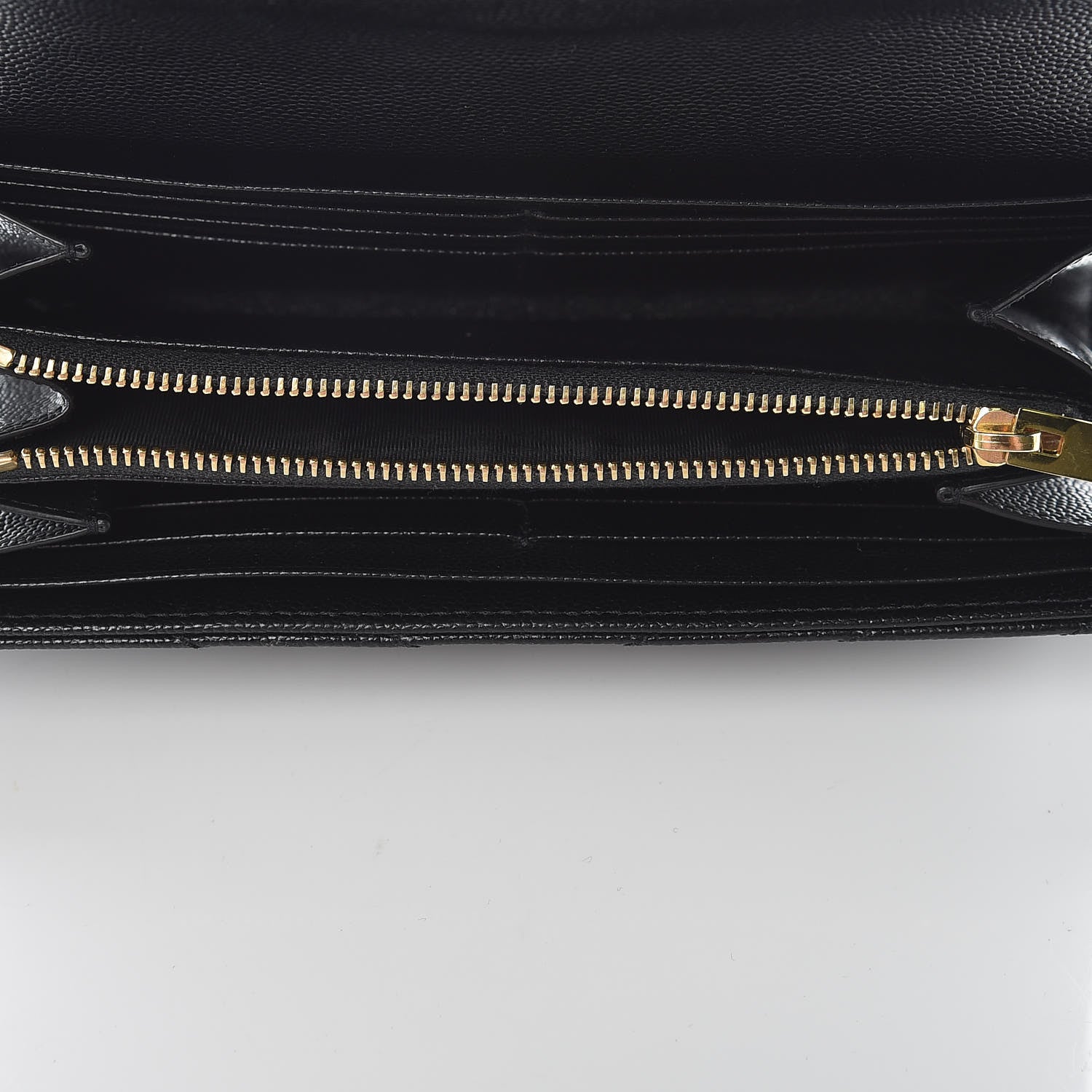Saint Laurent Grain De Poudre Matelasse Chevron Monogram Flap Wallet Black 5 of 12