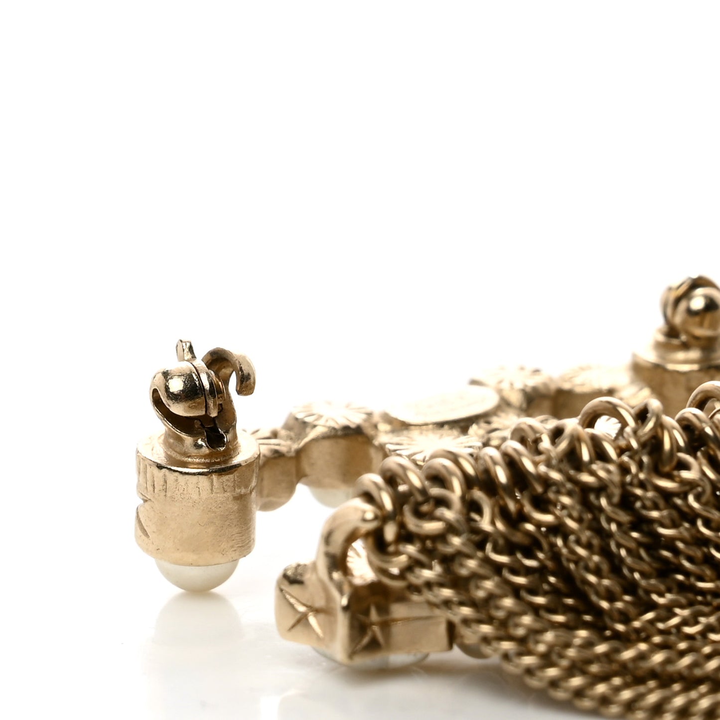 Metal Pearl Chain Fringe CC Brooch Gold