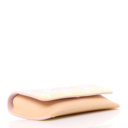 Louis Vuitton Monogram Giant By The Pool Woody Glasses Case Light Pink 4 of 12