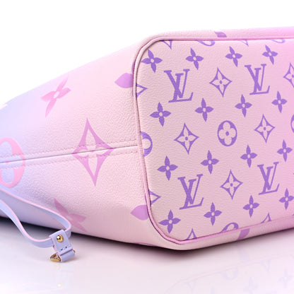 Louis Vuitton Monogram Giant Spring In The City Neverfull MM Sunrise Pastel 8 of 9