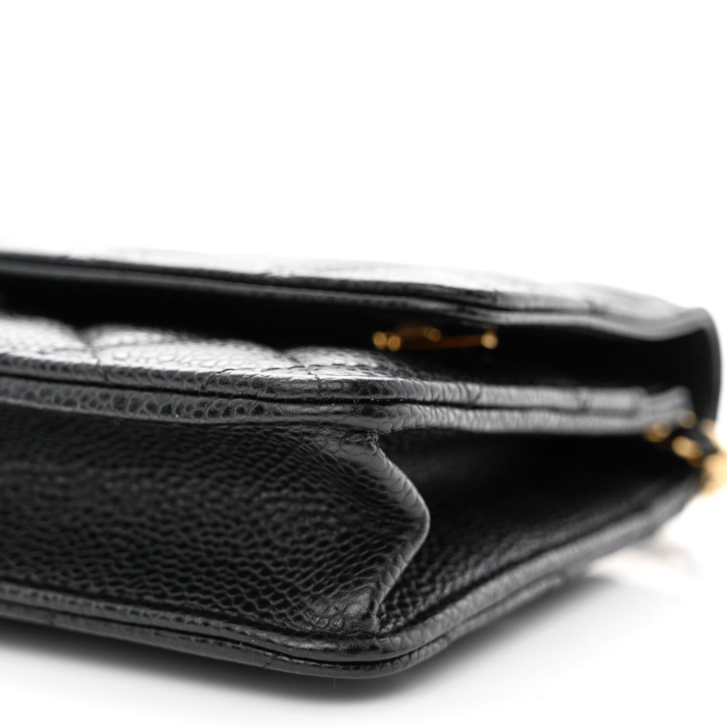 Caviar Quilted Wallet on Chain WOC Black