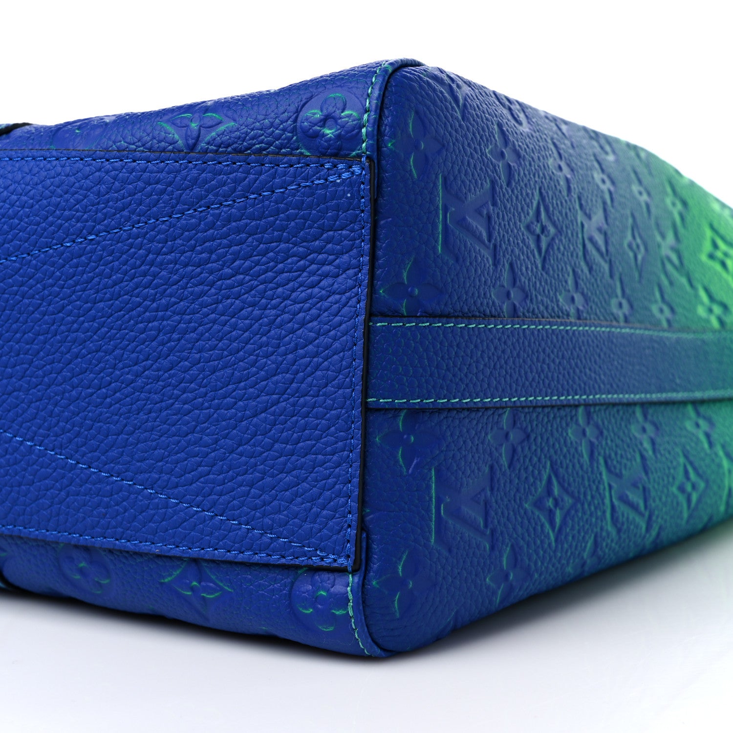 Louis Vuitton Taurillon Illusion Keepall Tote Bleu Vert 8 of 9