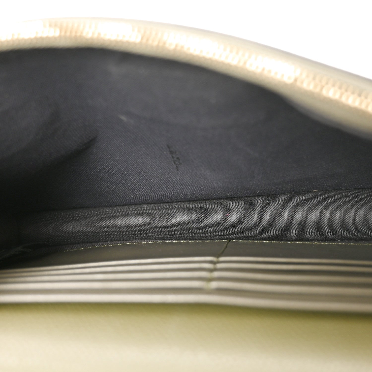Fendi Vitello Cruise F is Fendi Bi-Color FF 1974 Embossed Medium Envelope Wallet On Chain Asparago Maya 5 of 11