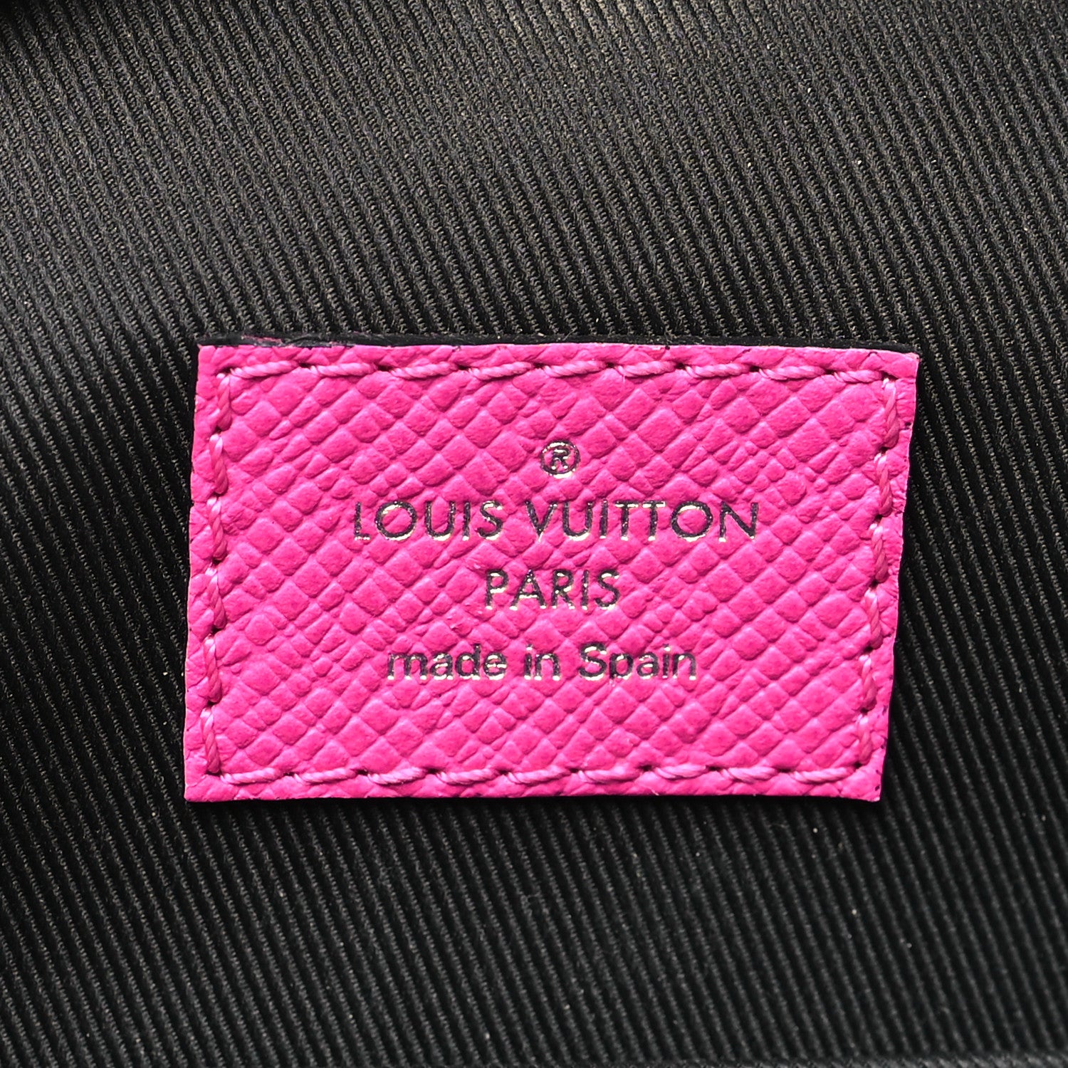 Louis Vuitton Taigarama Outdoor Slingbag Fuchsia 6 of 10