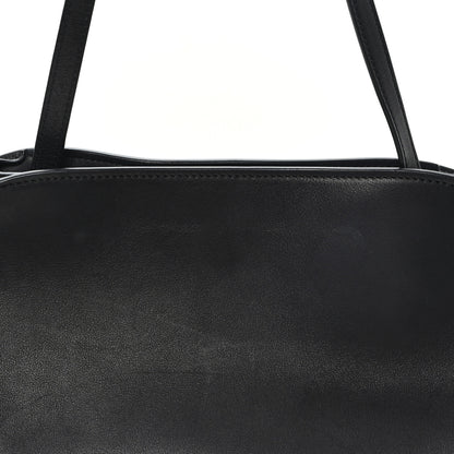 The Row Smooth Calfskin Peggy Bag Black 7 of 9
