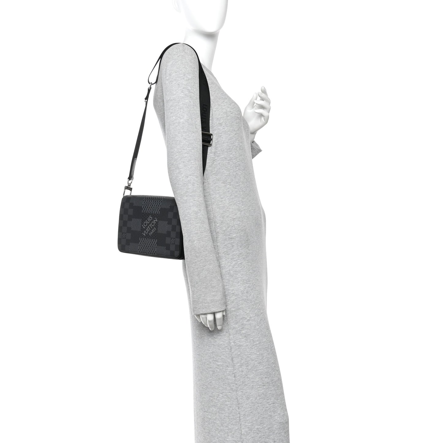 Damier Graphite 3D Studio Messenger