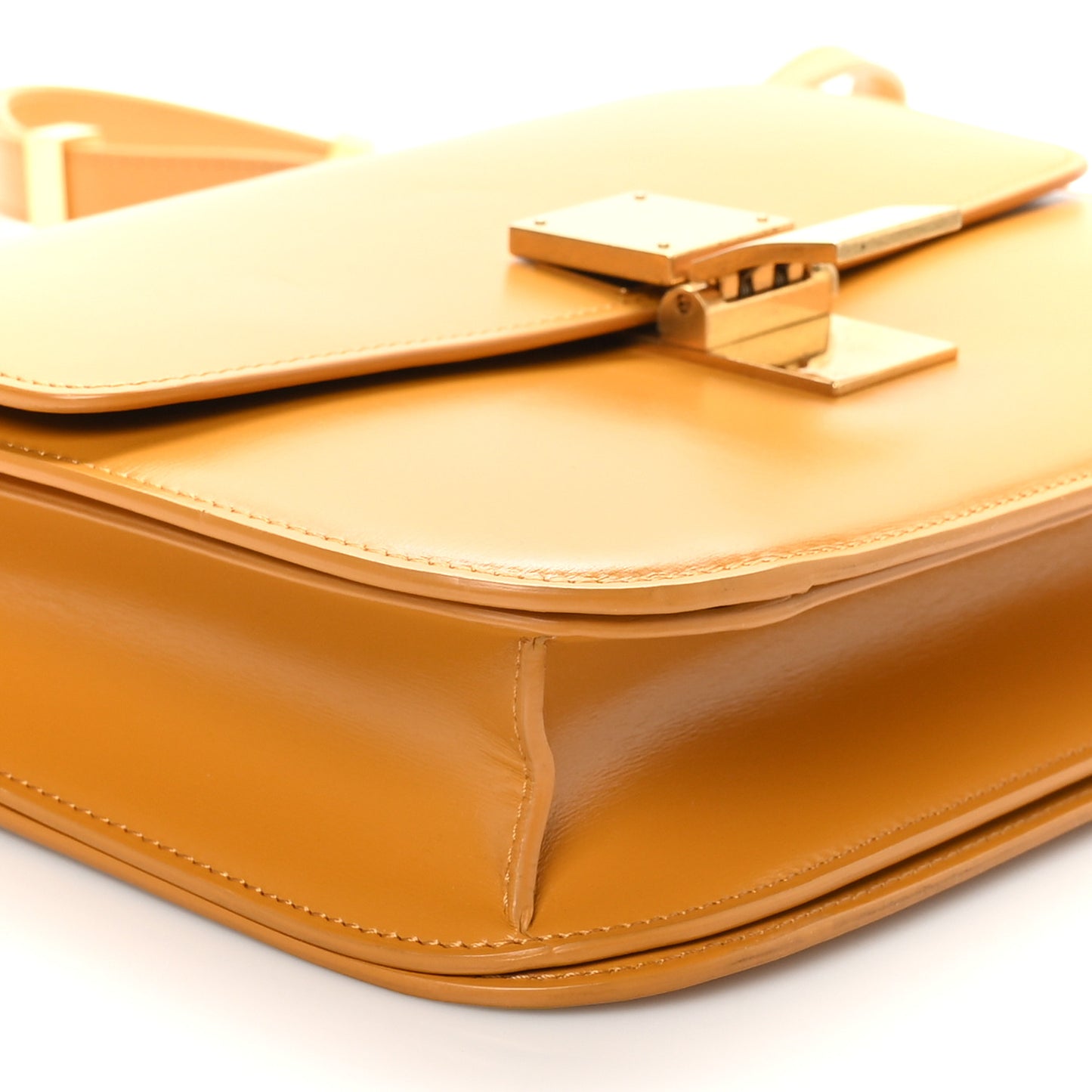 Smooth Calfskin Medium Classic Box Flap Bag  Daffodil