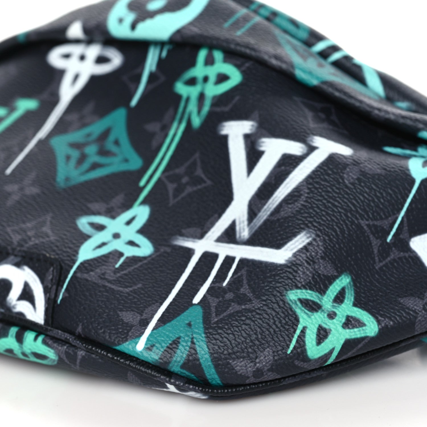 Louis Vuitton Monogram Eclipse LV Graffiti Discovery Bumbag Green Lights 9 of 9