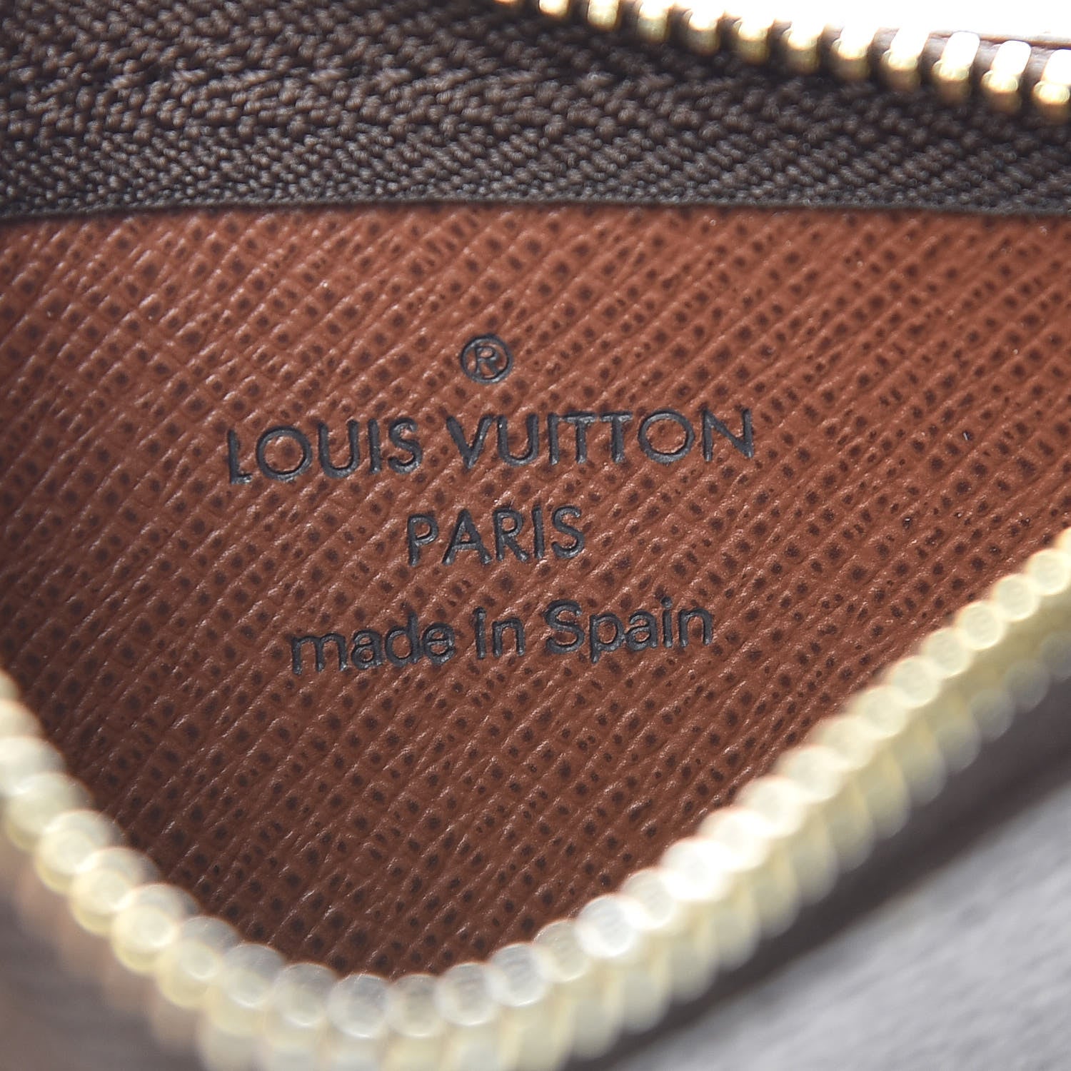 Louis Vuitton Monogram Key Pouch 6 of 6