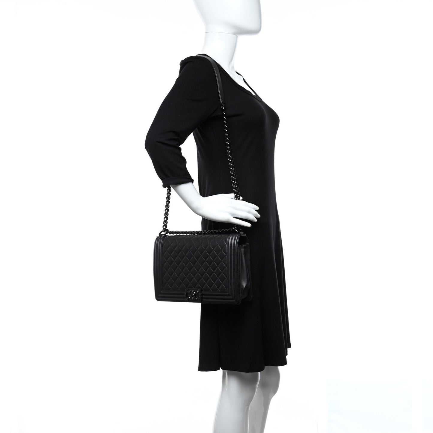 Calfskin Quilted New Medium Boy Flap So Black