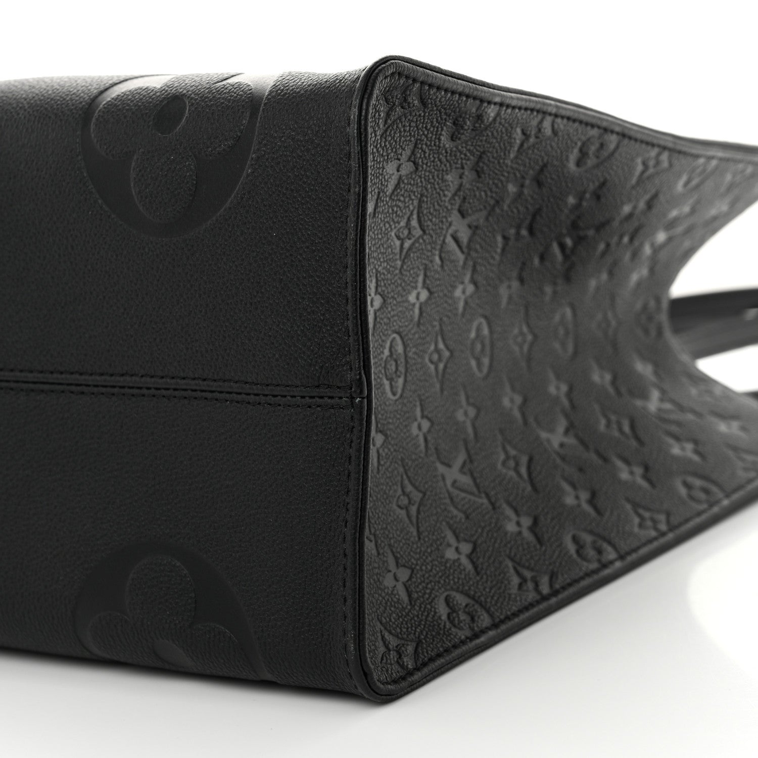 Louis Vuitton Empreinte Monogram Giant Onthego GM Black 9 of 10