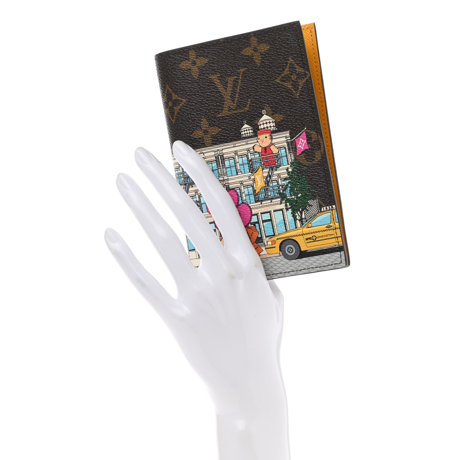 Louis Vuitton Monogram 2022 Christmas Animation New York Soho Passport Cover Yellow 2 of 6