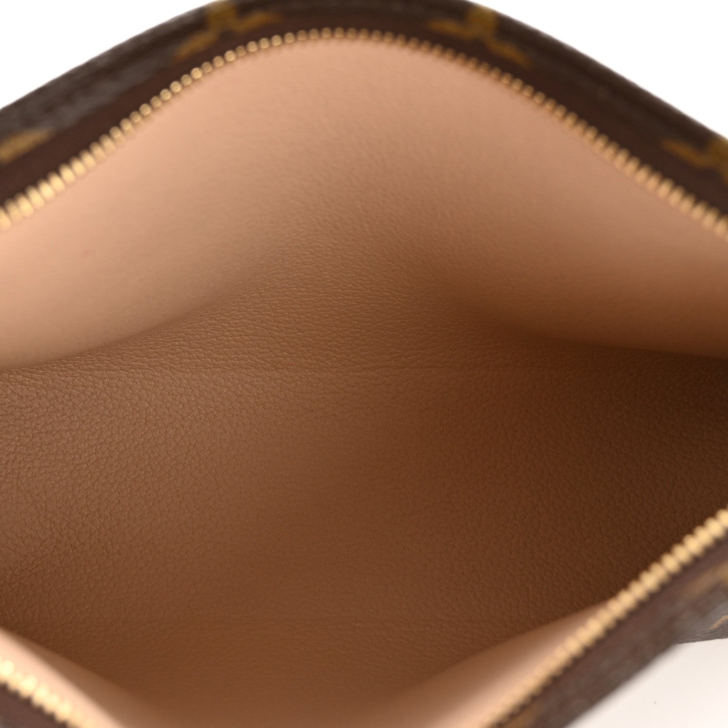 Louis Vuitton Monogram Toiletry Pouch 19 5 of 10