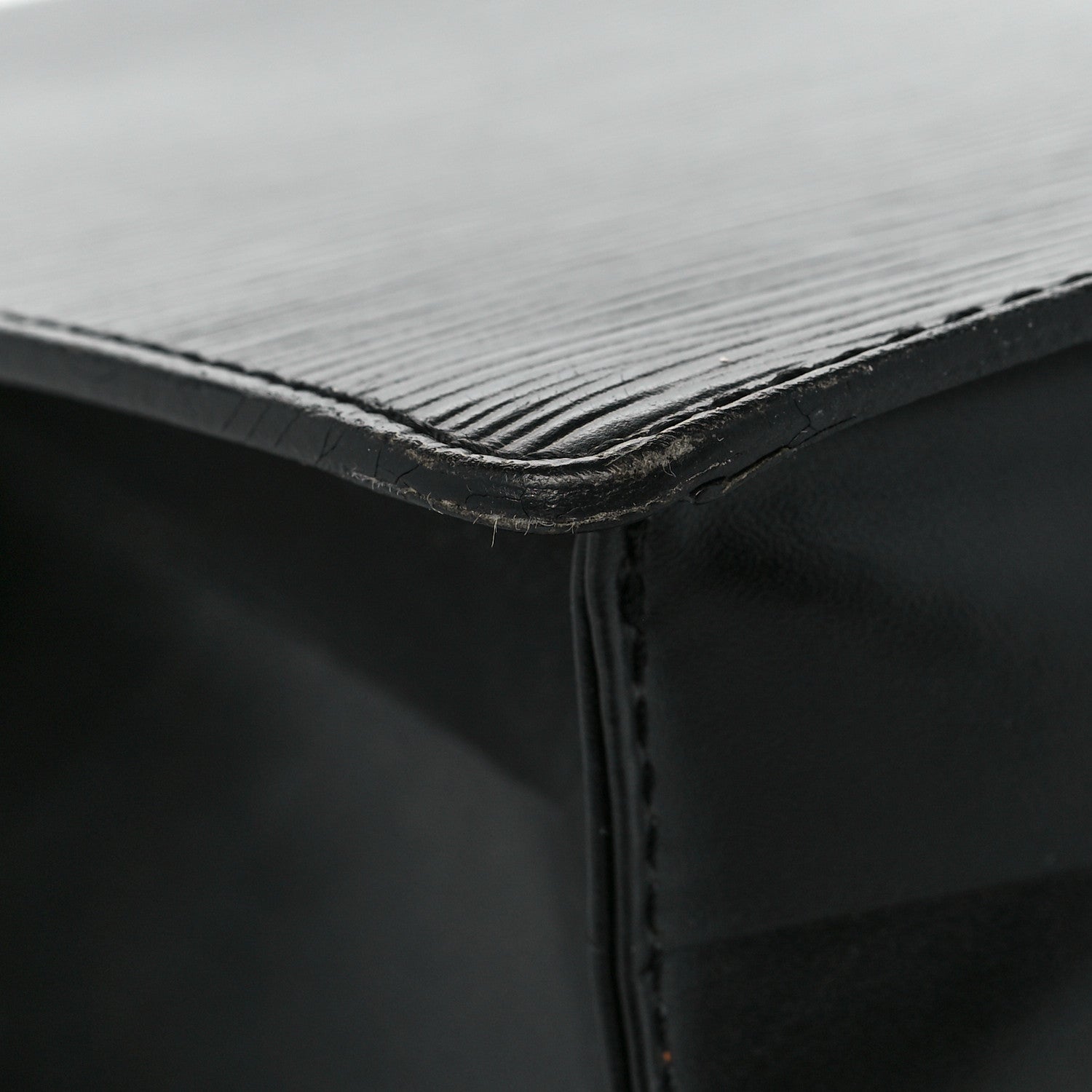Louis Vuitton Epi Monceau Black 10 of 13