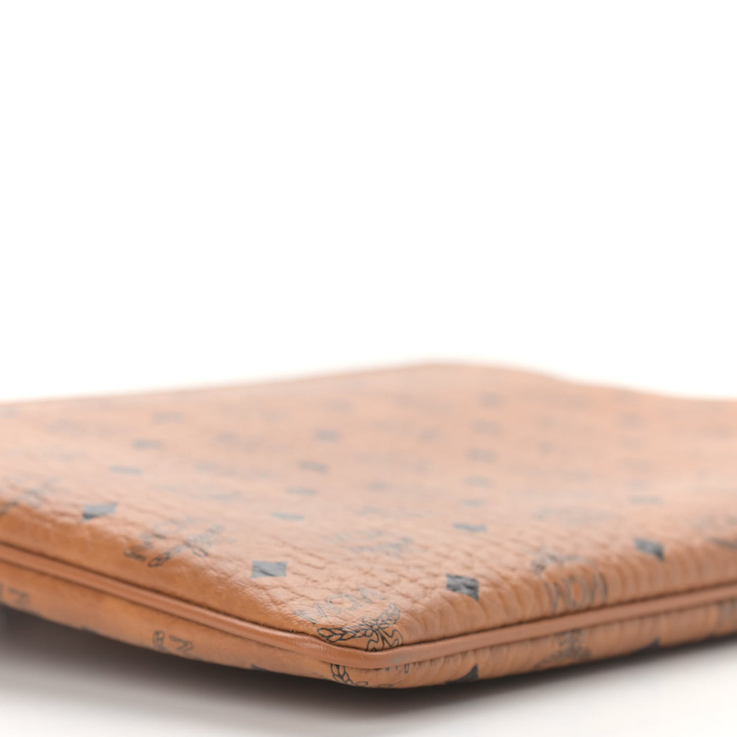 Visetos Medium Crossbody Pouch Cognac