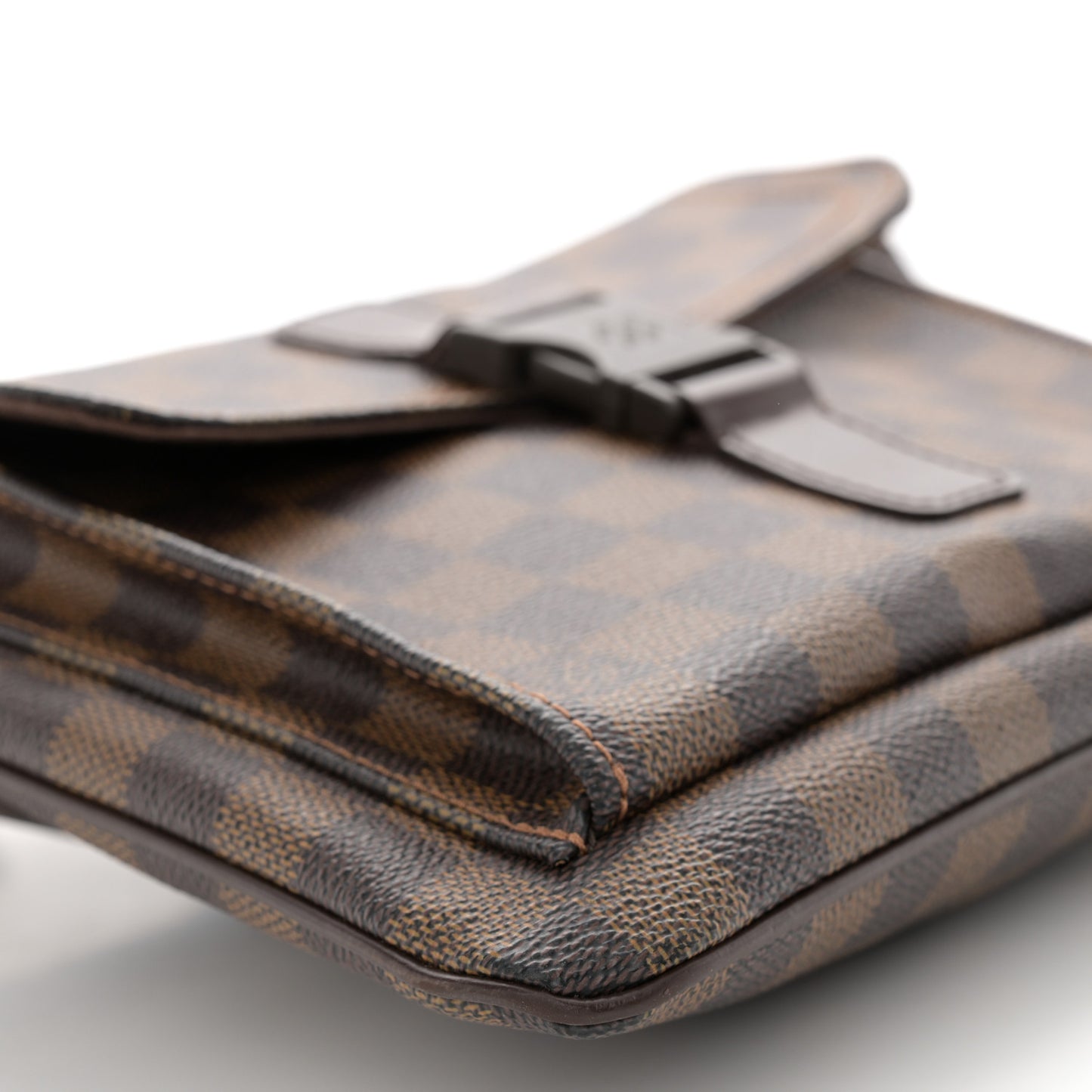 Damier Ebene Pochette Melville