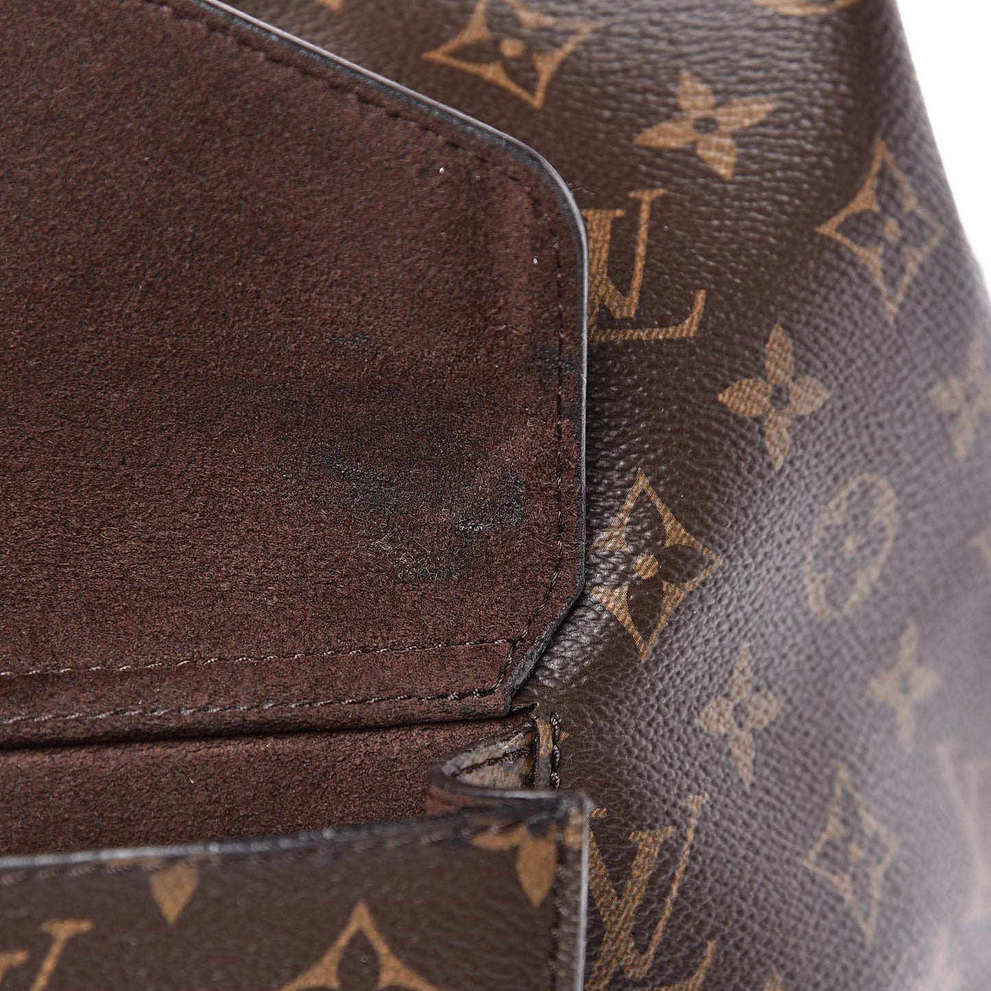 Monogram Metis