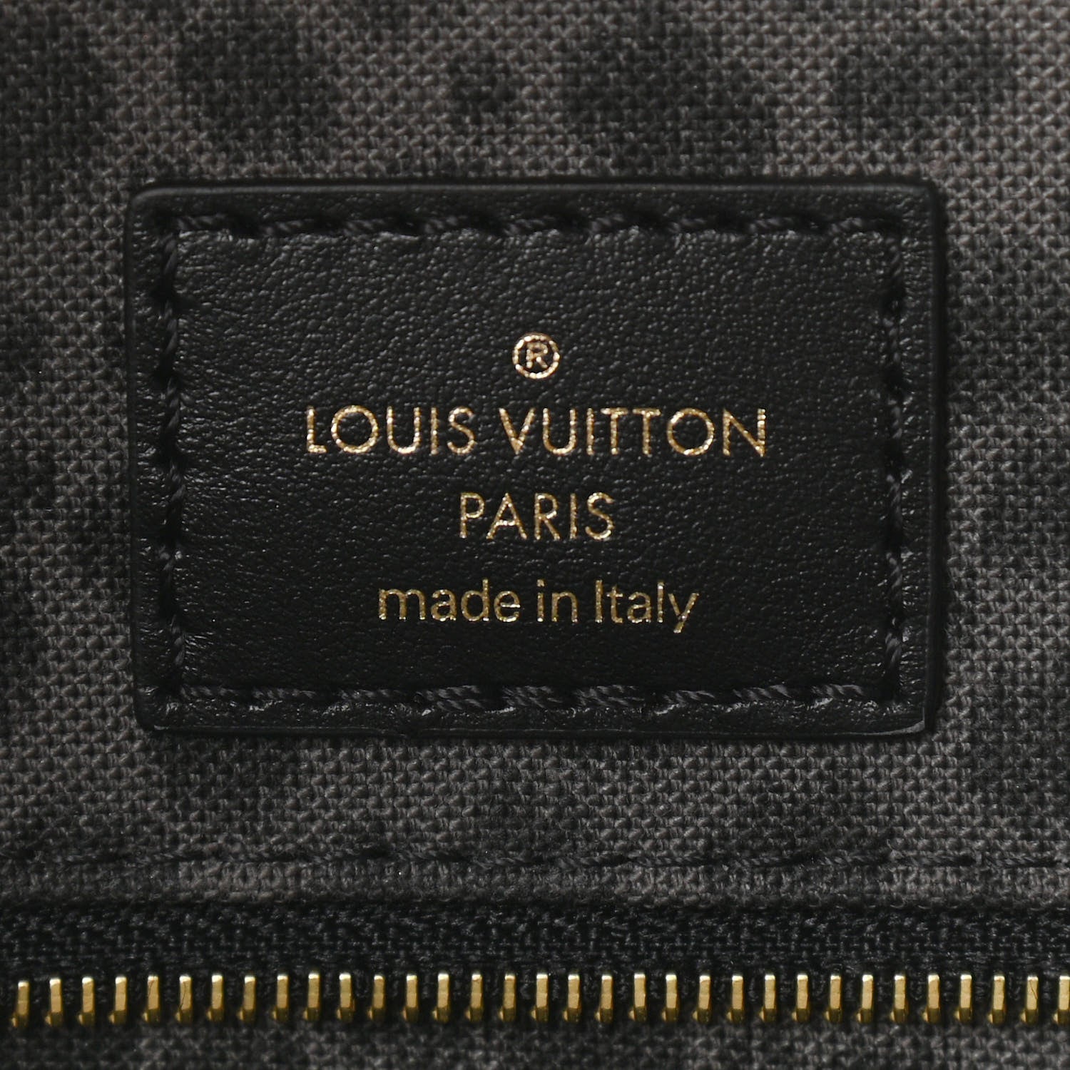 Louis Vuitton Monogram Giant Wild At Heart Onthego GM Black 6 of 10
