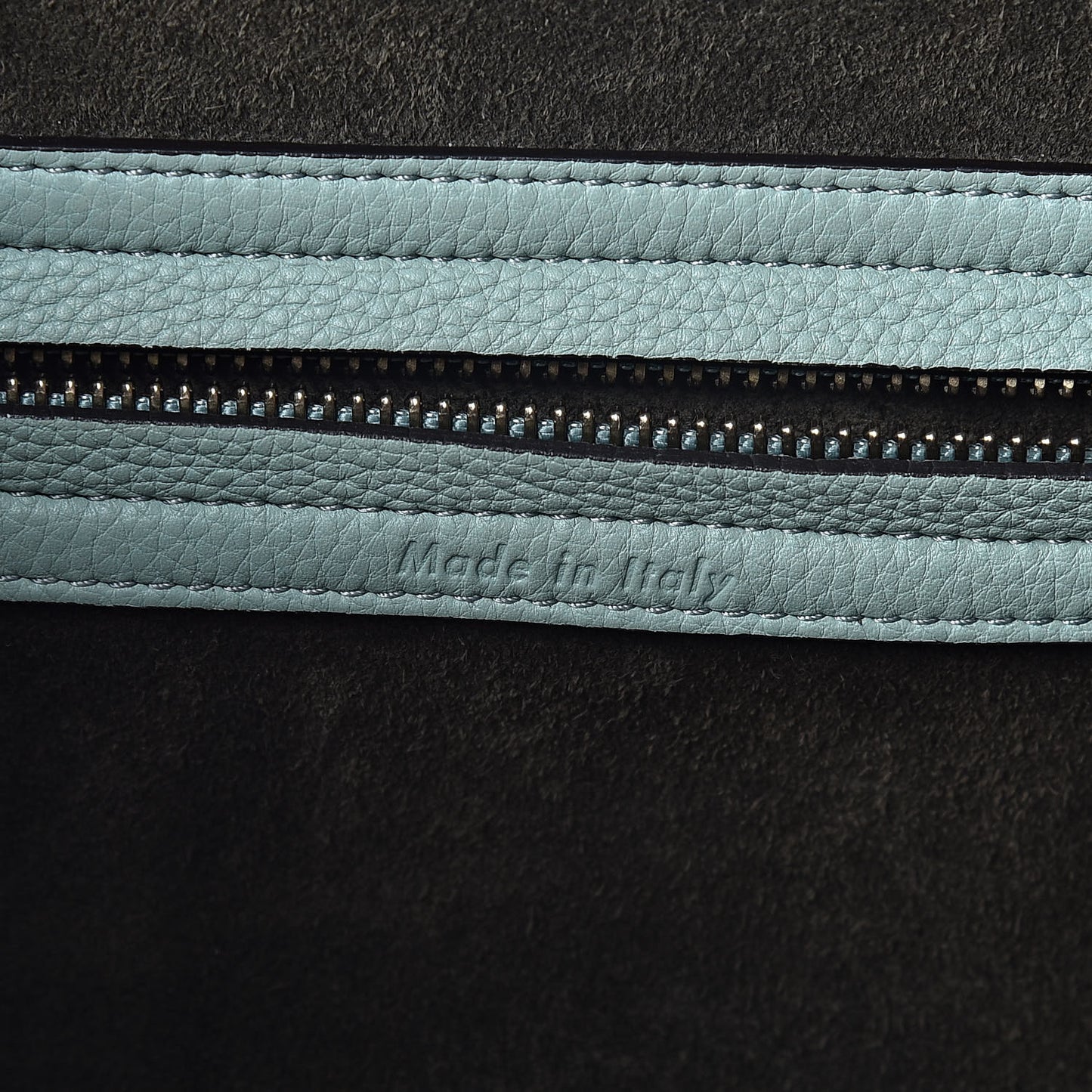 Baby Grained Calfskin Medium Phantom Luggage Jade