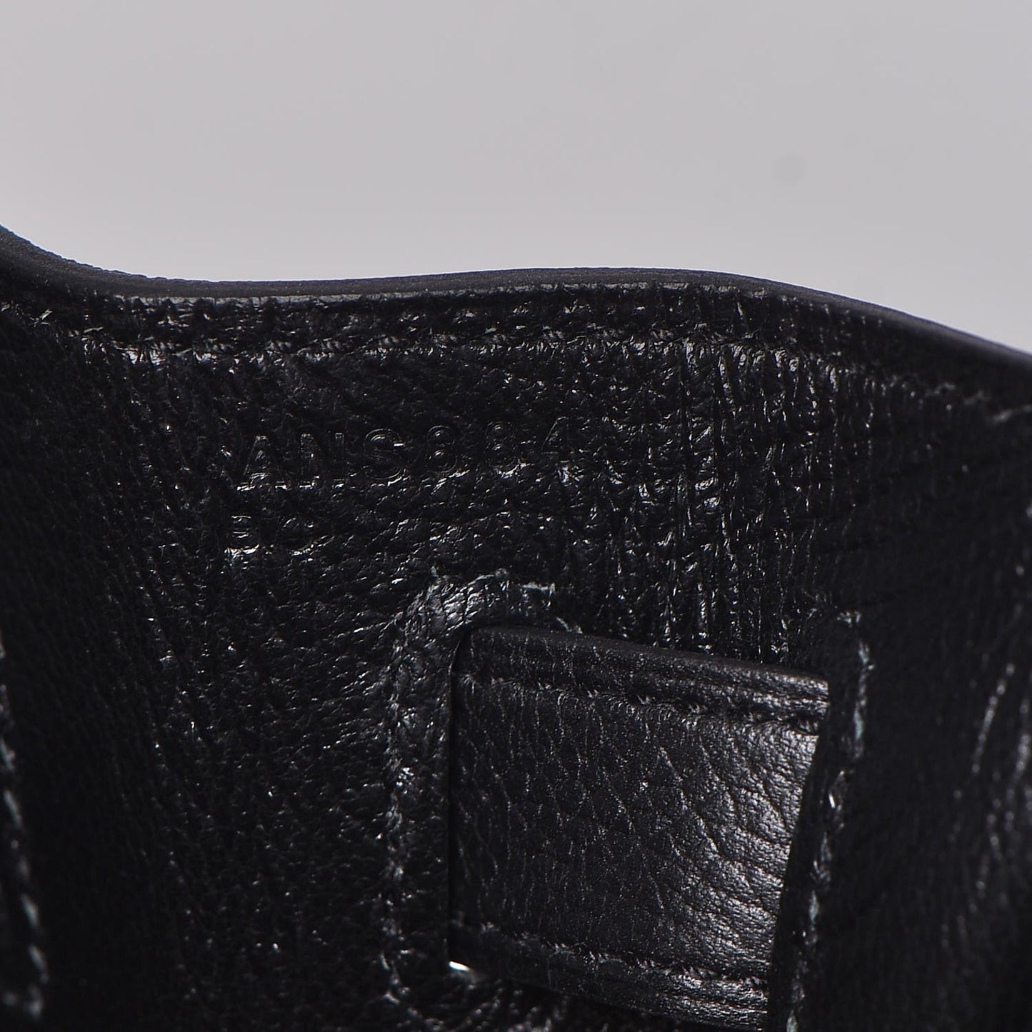 Epsom Kelly Sellier 32 Black