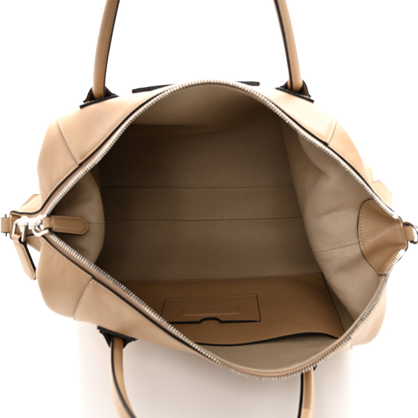 Soft Calfskin Medium Soft Antigona Beige