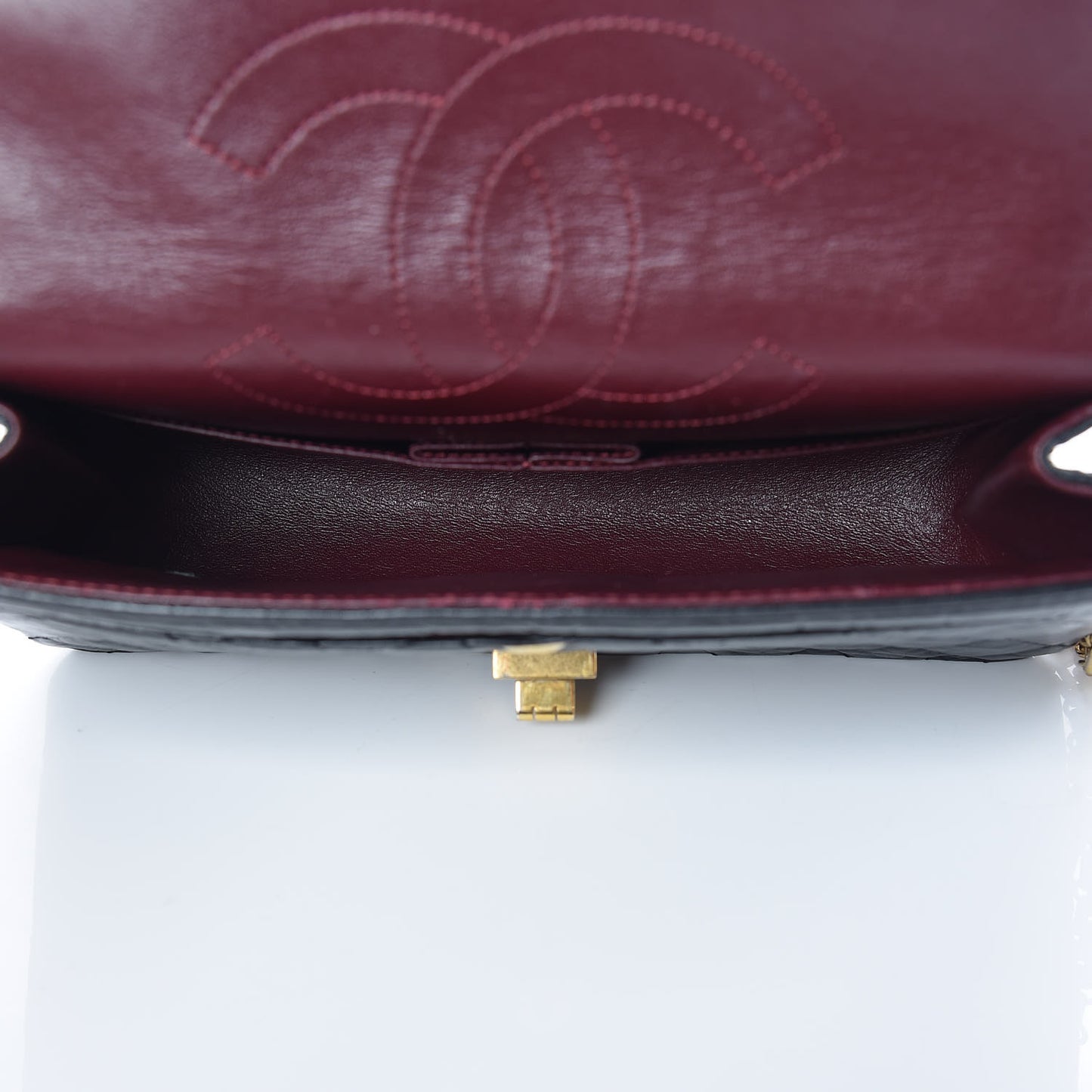Aged Calfskin Quilted 2.55 Reissue 225 Flap Black