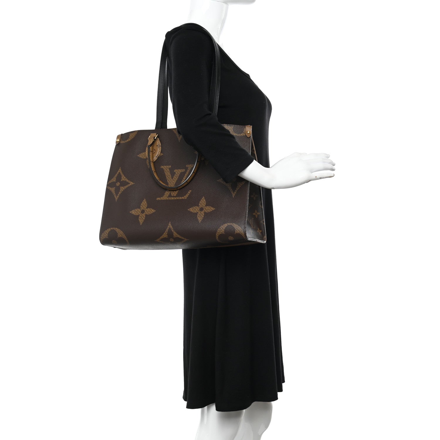 Louis Vuitton Reverse Monogram Giant Onthego MM 2 of 11