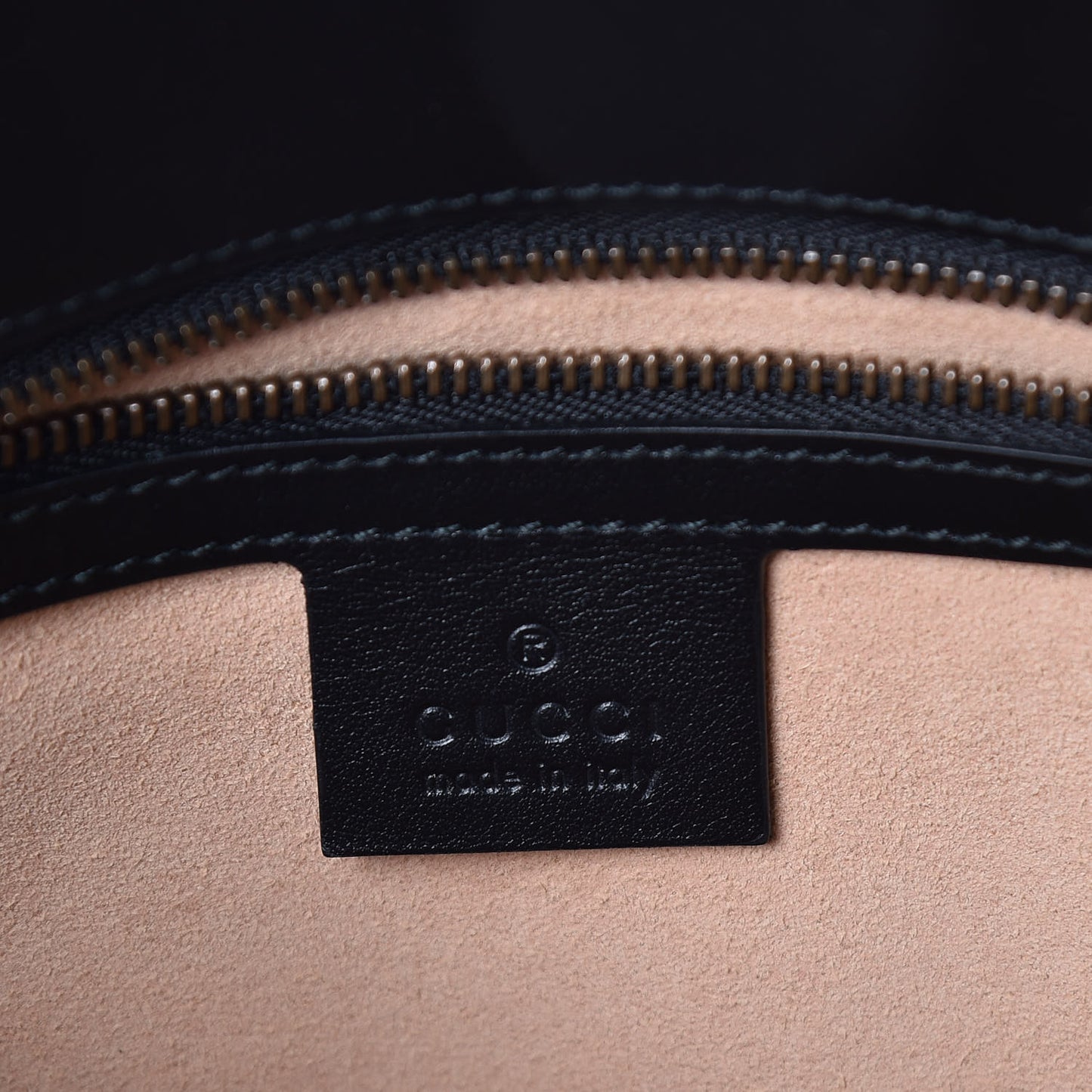 Calfskin Matelasse Small GG Marmont Shoulder Bag Black