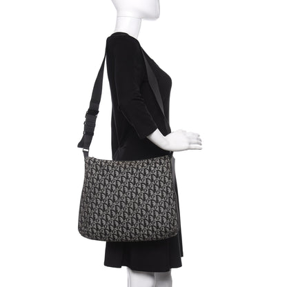 Christian Dior Monogram Messenger Black 2 of 11