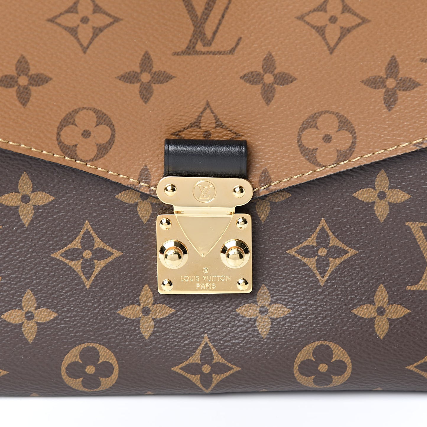 Reverse Monogram Pochette Metis