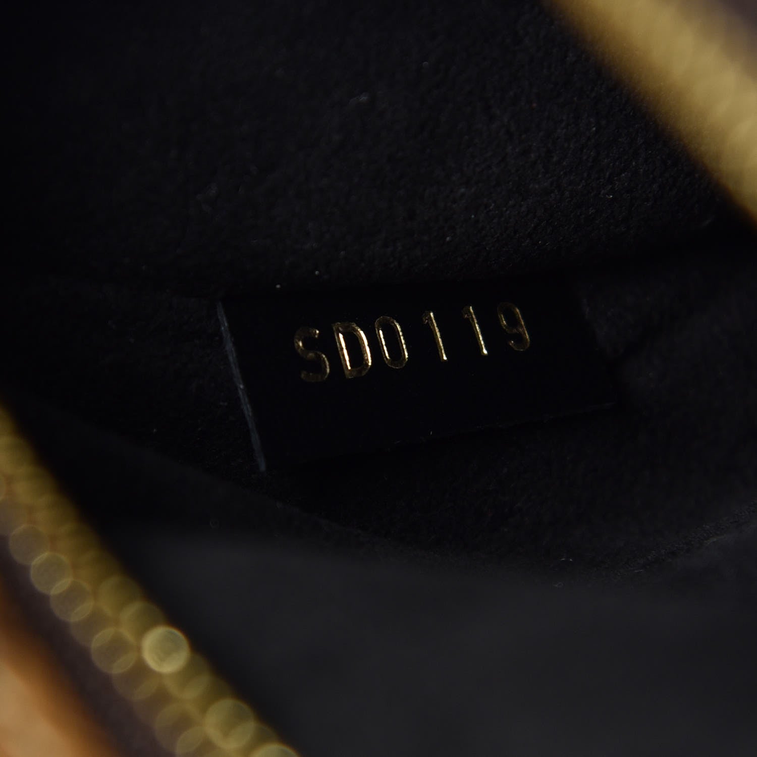 Louis Vuitton Reverse Monogram Pochette Metis 8 of 9