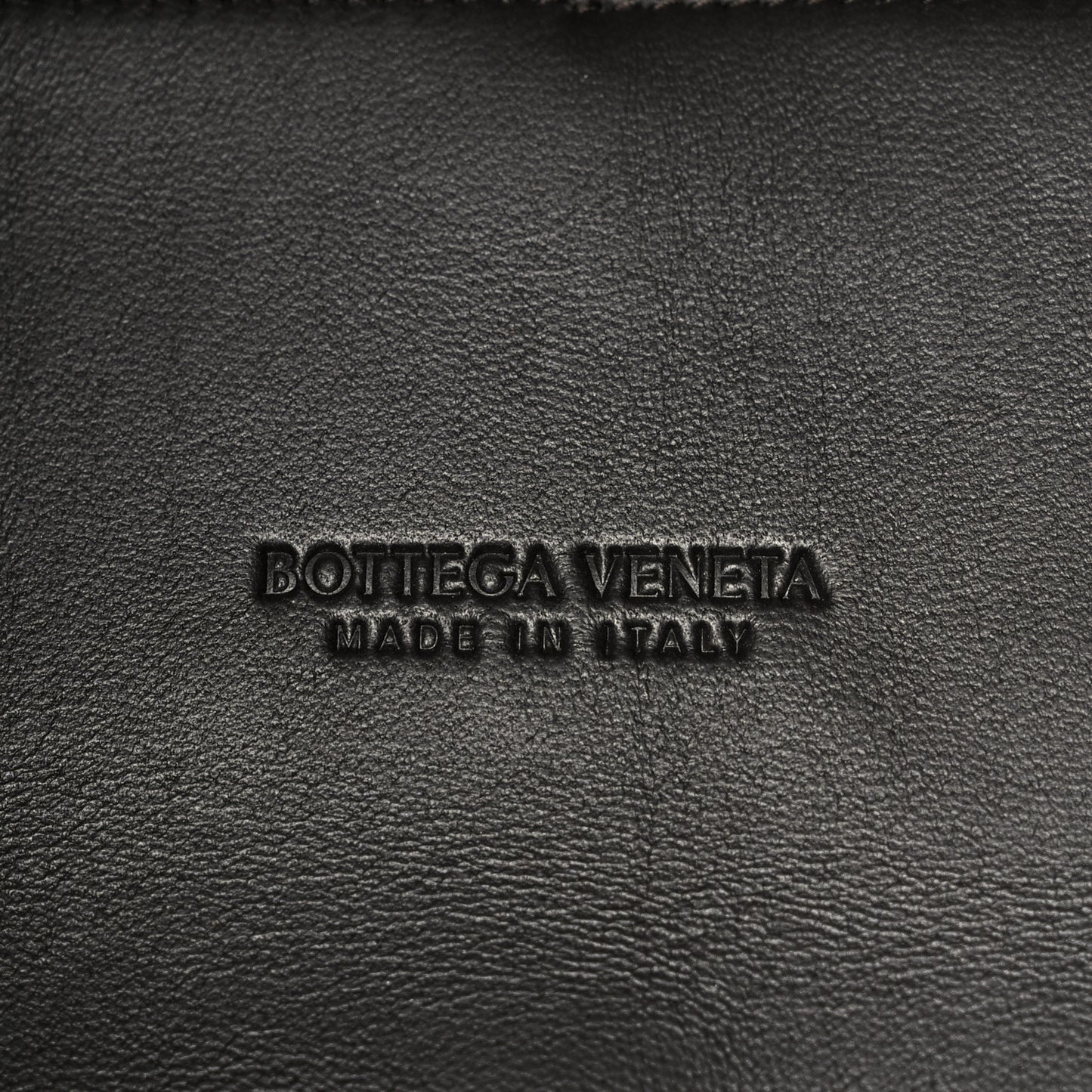 Nappa Intrecciato Medium Andiamo Shoulder Bag Fondant